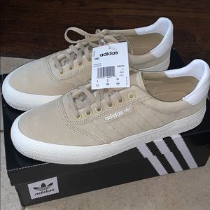 Adidas 3MC